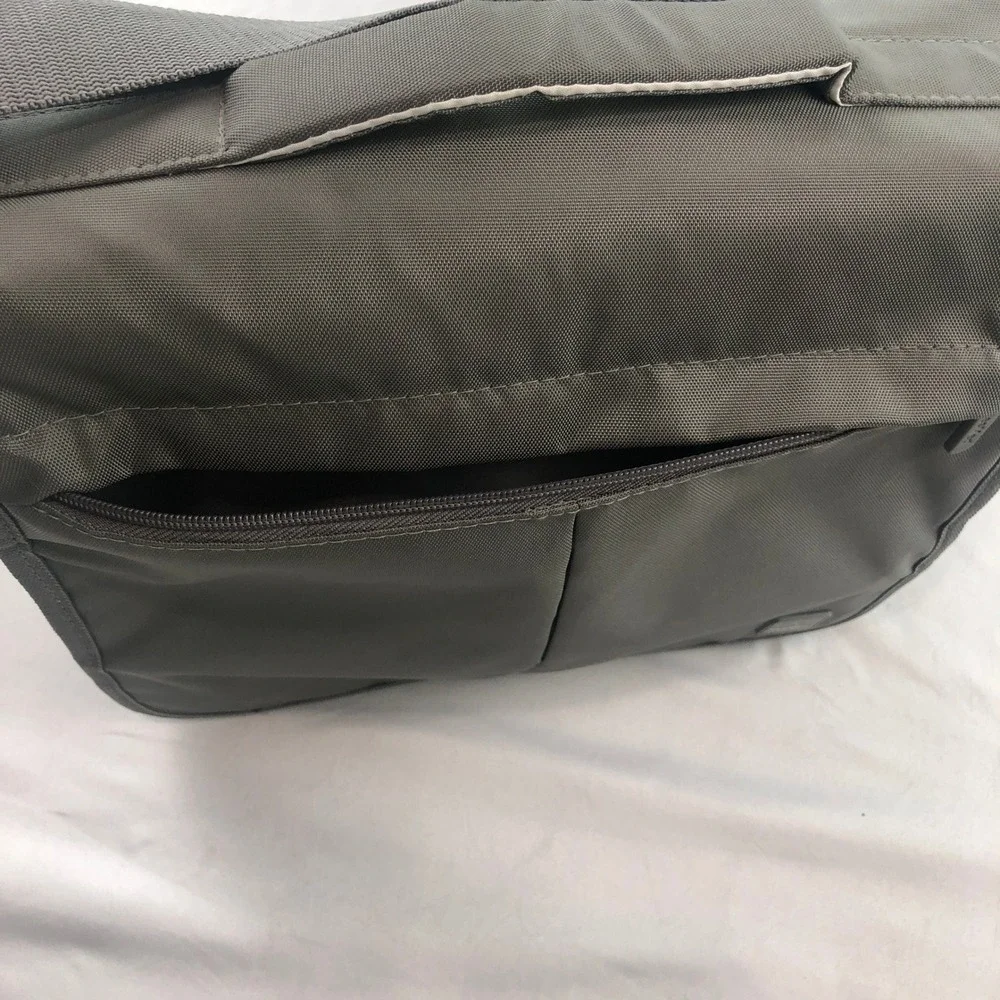 ResMed AirSense 10 CPAP Travel Bag Gray Padded Case w/ Shoulder Strap CASE ONLY